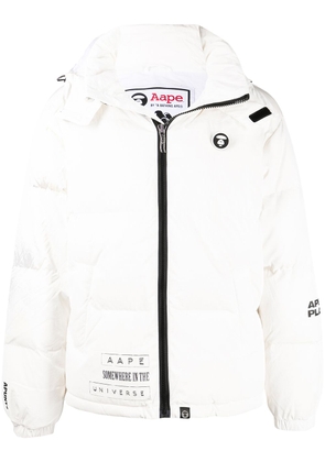 AAPE BY *A BATHING APE® logo-patch puffer jacket - White