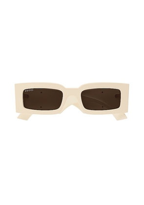 Gucci Generation Rectangular Sunglasses in Ivory.