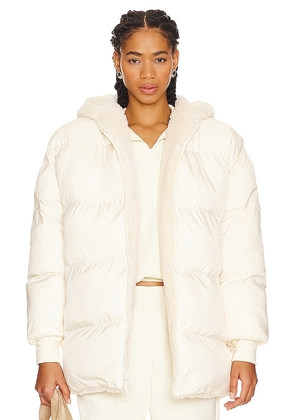 WellBeing + BeingWell Poppy Reversible Puffer in White. Size L, M, S, XL, XXS.