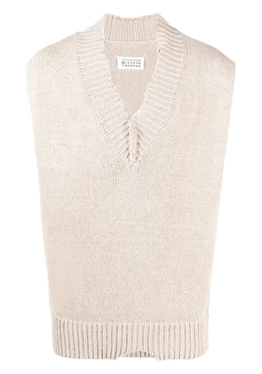 Maison Margiela distressed-detail knit vest - Neutrals