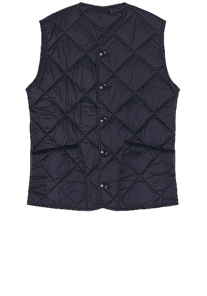 Barbour Liddesdale Gilet Vest in Navy - Navy. Size S (also in L, XL/1X).