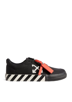 Off-White Vulcanized Low-Top Sneakers