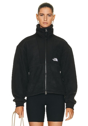 The North Face 94 Denali Jacket in TNF Black - Black. Size XS (also in ).