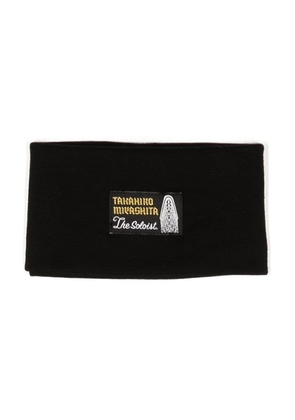 Takahiromiyashita The Soloist logo-patch funnel neck scarf - Black