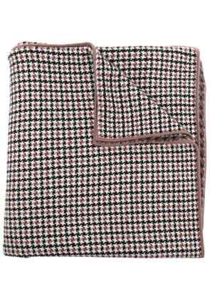 N.Peal houndstooth-pattern cashmere scarf - Black