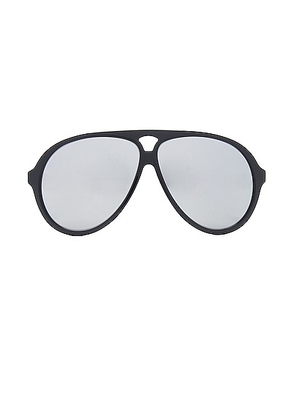 Chloe Jasper Pilot Sunglasses in Black & Silver - Black. Size all.