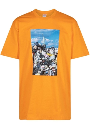 Supreme Trash photograph-print T-shirt - Orange