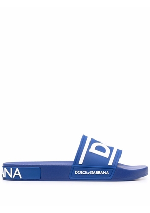 Dolce & Gabbana embossed-logo slides - Blue