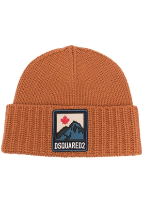 Dsquared2 logo-patch ribbed beanie - Brown