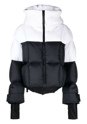Ienki Ienki Apres colour-block puffer jacket - Black