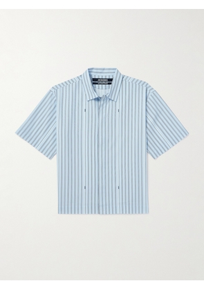 Jacquemus - Logo-Print Striped Cotton-Poplin Shirt - Men - Blue - IT 46