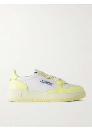 Autry - Medalist Low Leather Sneakers - Yellow - IT35,IT36,IT37,IT38,IT39,IT40,IT41,IT42