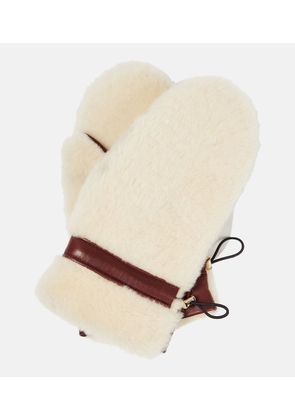 Chloé Shearling leather-trimmed mittens