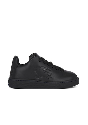 Burberry Sneaker in Black - Black. Size 40 (also in 41, 42, 44).