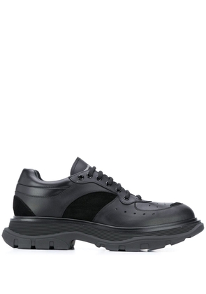 Alexander McQueen Tread Slick low-top sneakers - Black
