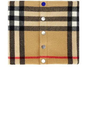 Burberry Washed Snood in Archive Beige - Beige. Size all.