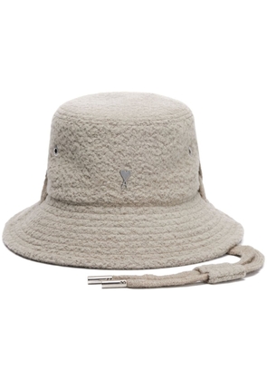 AMI Paris Ami de Coeur bucket hat - Neutrals