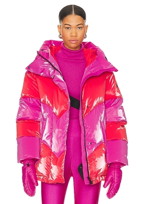 Goldbergh Candy Cane Ski Jacket in Pink. Size 34, 36, 42, 44.