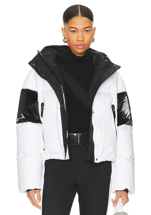 Goldbergh Arleth Ski Jacket in White. Size 44.