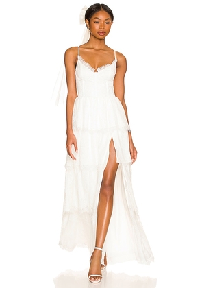 V. Chapman Camia Dress in White. Size 8.