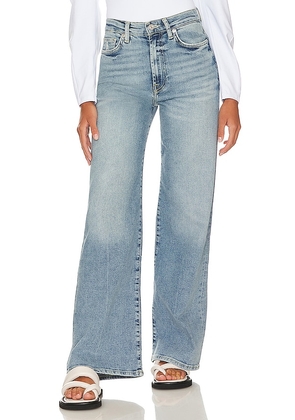 7 For All Mankind Ultra High Rise Jo in Blue. Size 33.