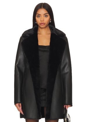 Generation Love Megan Reversible Faux Fur Coat in Black. Size XL.