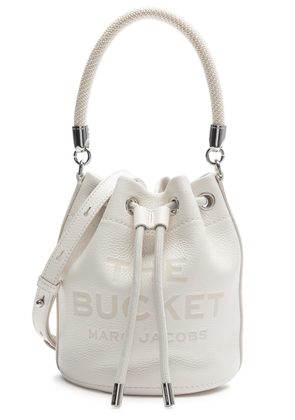 Marc Jacobs The Bucket Micro Leather Bucket bag - White