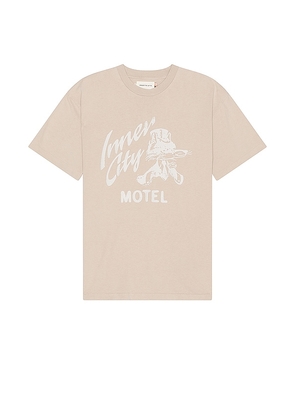 Honor The Gift Inner City Motel Short Sleeve Tee in Beige. Size L, M.