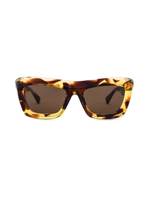Bottega Veneta Scoop Rectangular Sunglasses in Brown.