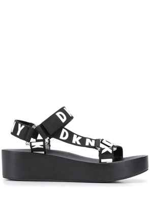 DKNY logo platform sandals - Black