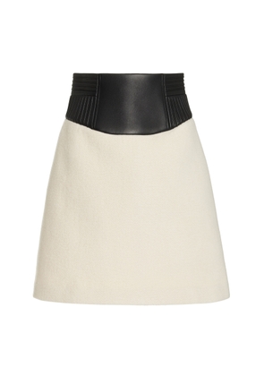 Gabriela Hearst - Felix Bouclé Cashmere Mini Skirt - Ivory - IT 36 - Moda Operandi