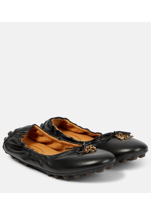 Tod's Gommino leather ballet flats