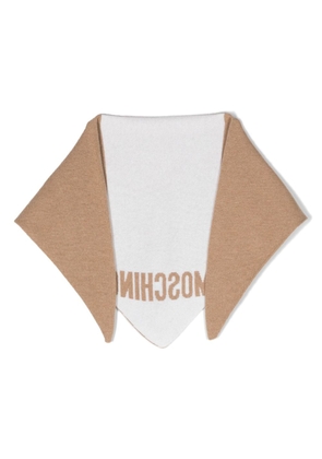 Moschino intarsia-knit logo scarf - Brown
