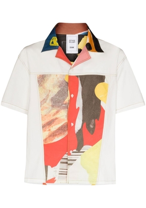 Bethany Williams x Browns abstract-print short-sleeved shirt - White