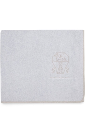 Brunello Cucinelli logo-embroidered beach towel - Grey