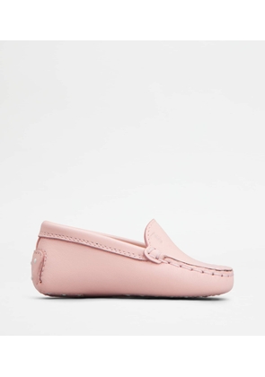 Tod's - Junior Gommino Driving Shoes in Leather, PINK, 16 - Junior Shoes