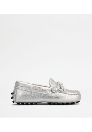 Tod's - Gommino Driving Shoes in Leather, SILVER, 20 - Junior Shoes