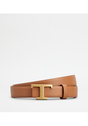 Tod's - T Timeless Reversible Belt in Leather, OFF WHITE,BROWN, 80 - Belts