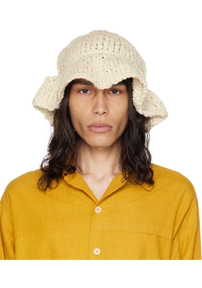 AIREI Off-White Khadi Bucket Hat
