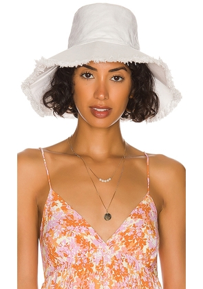 Hat Attack Packable Hat in White.