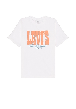 LEVI'S Vintage Fit Graphic Tee in White. Size M, XL/1X.