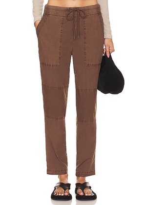 James Perse Utility Pant in Brown. Size 1/S, 2/M, 3/L, 4/XL.