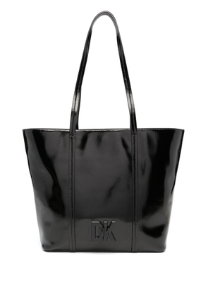 DKNY logo-plaque patent-leather tote bag - Black