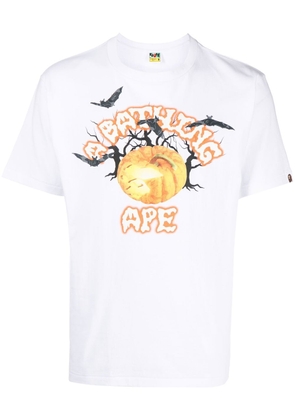 A BATHING APE® graphic-print cotton T-shirt - White
