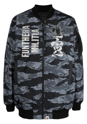 A BATHING APE® Tiger camouflage-print bomber jacket - Grey