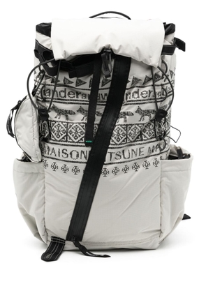 and Wander x Maison Kitsuné 30L Nordic-print backpack - Neutrals