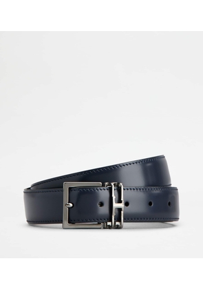 Tod's - Reversible Belt in Leather, BLACK,BLUE, 105 - Belts