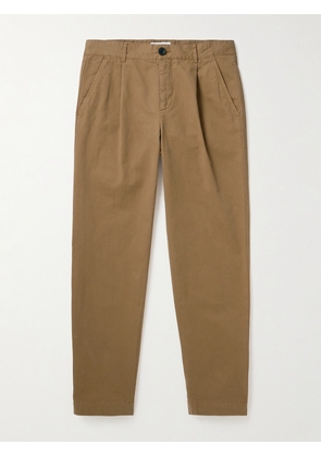 Mr P. - Tapered Pleated Garment-Dyed Cotton-Blend Twill Trousers - Men - Neutrals - 28