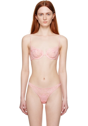 https://cdn-images.milanstyle.com/fit-in/295x420/filters:quality(100)/filters:fill(white)/spree/images/attachments/018/017/468/original/kiki-de-montparnasse-pink-coquette-bra-ssense-photo.jpg
