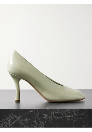 Burberry - Glossed-leather Pumps - White - IT35,IT35.5,IT36,IT36.5,IT37,IT37.5,IT38,IT38.5,IT39,IT39.5,IT40,IT40.5,IT41